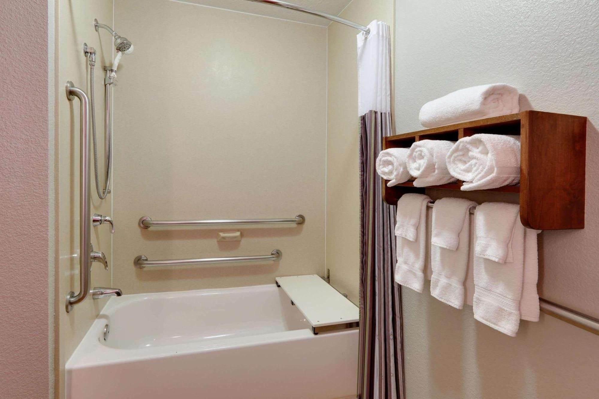 La Quinta By Wyndham Dallas Love Field Luaran gambar
